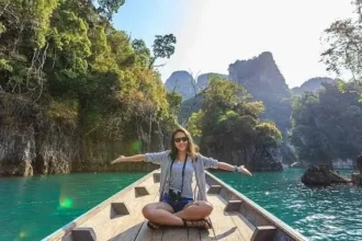 Private Or Small Group Vietnam Tour Package: Which Is Better For You?