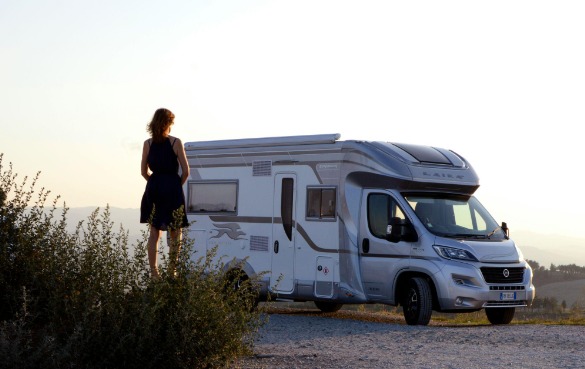 Everything First-Time Motorhome Buyers Wish They Had Known Before Signing